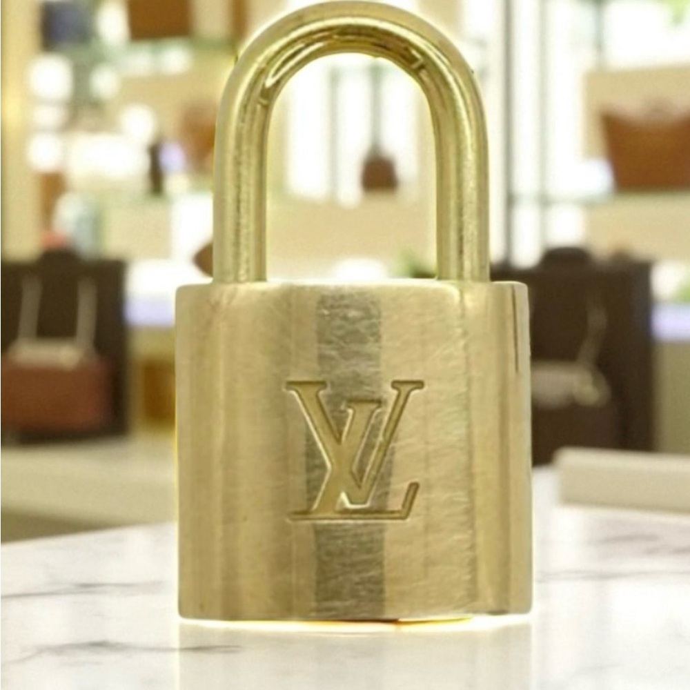 Louis Vuitton Padlock Lock and Key Polished #341 (Free Non-Branded Chain)